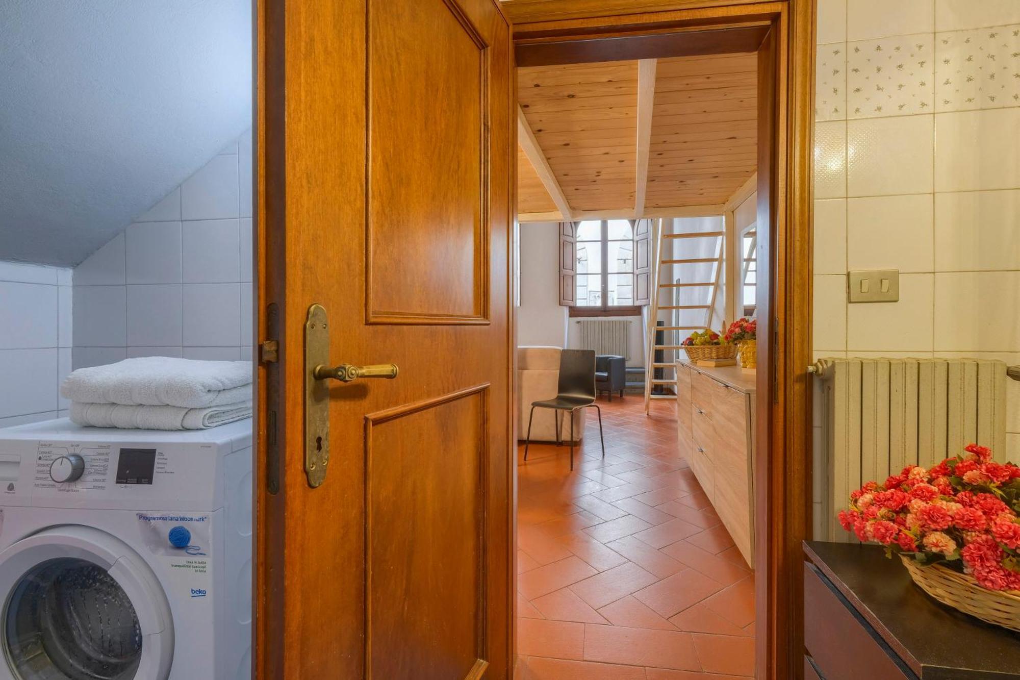 Apartamento La Casa Di Dante Alighieri Florencia Exterior foto
