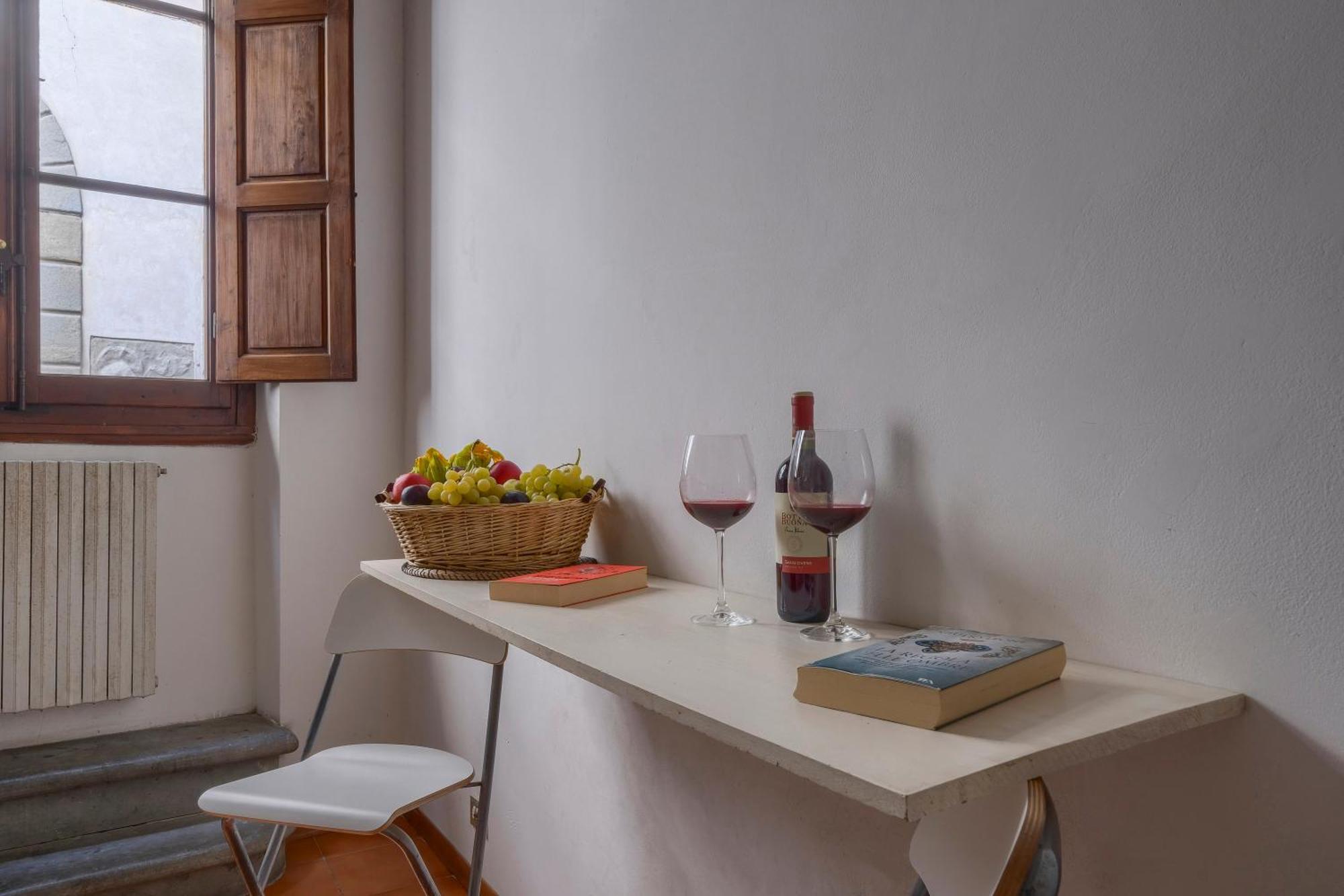 Apartamento La Casa Di Dante Alighieri Florencia Exterior foto