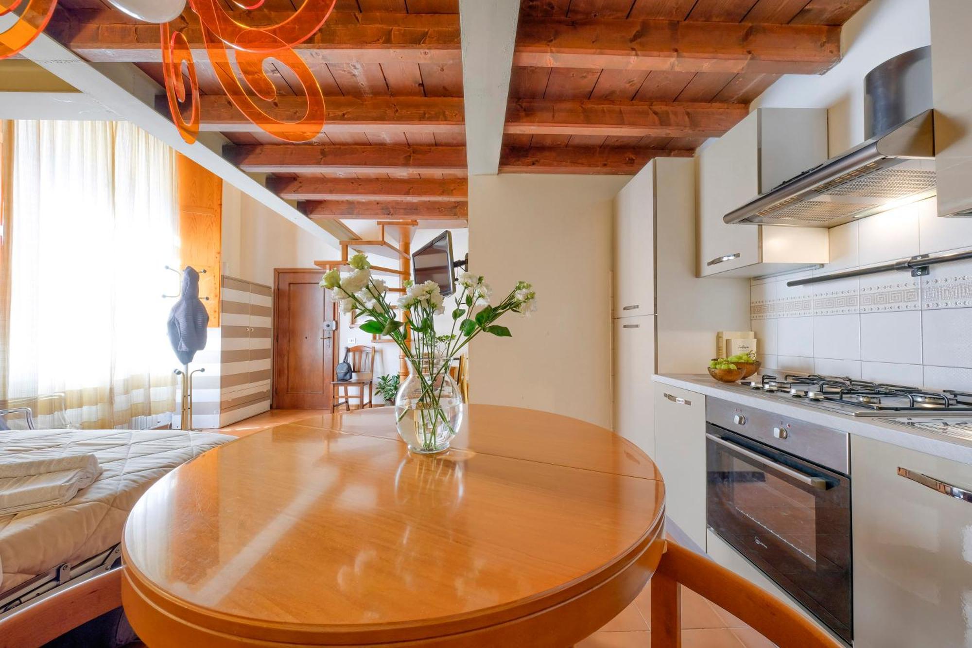 Apartamento La Casa Di Dante Alighieri Florencia Exterior foto